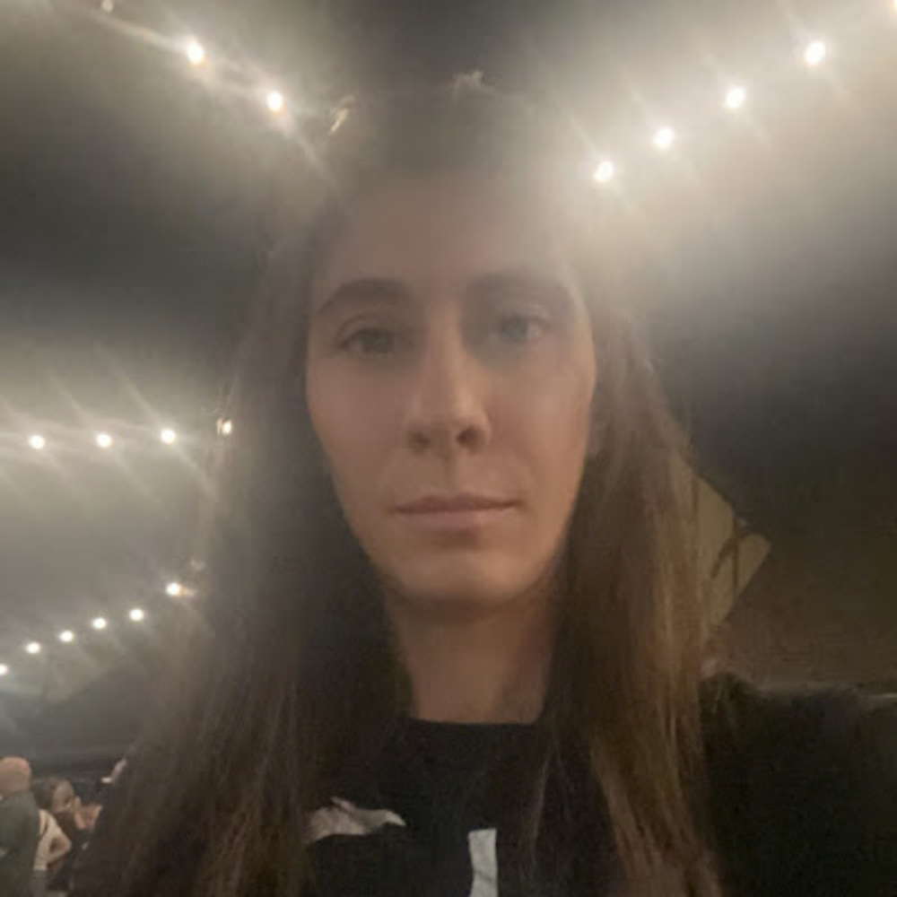 Meet your Posher, Dena marie